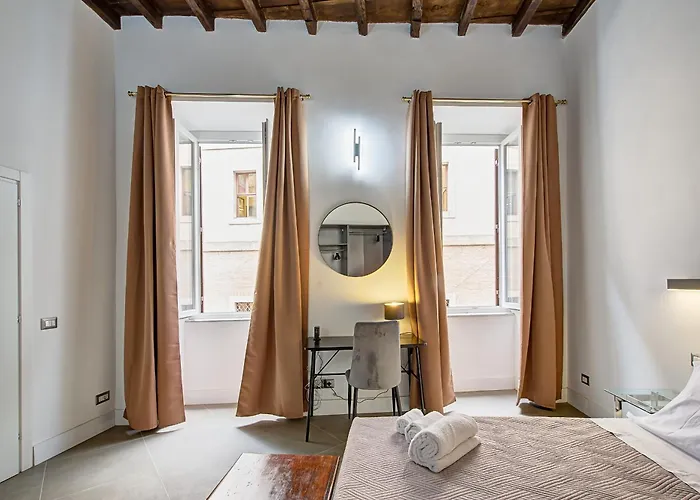 Domus Capitolina Campo De' Fiori Connected Homes With Private Patio Roma
