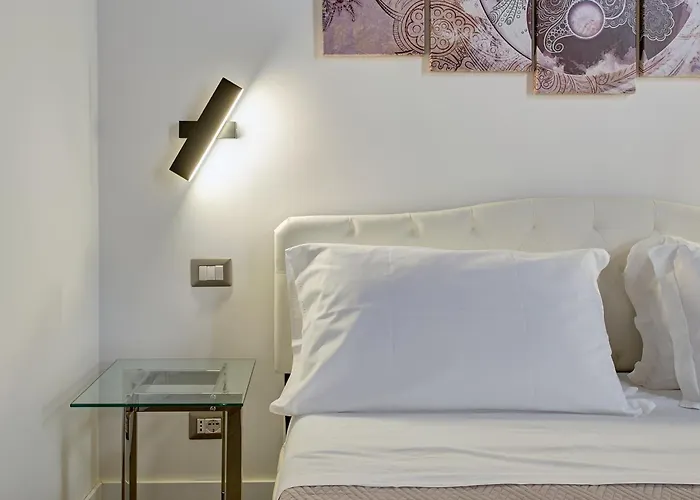Domus Capitolina Campo De' Fiori Connected Homes With Private Patio