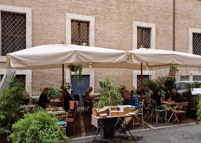 Domus Capitolina Campo De' Fiori Connected Homes With Private Patio * Řím